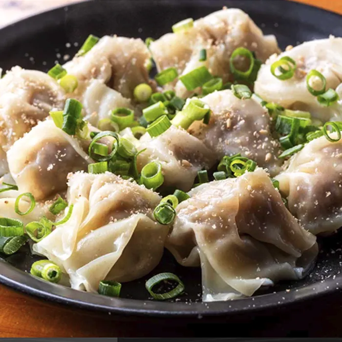 呉朝明ゆでわんたん